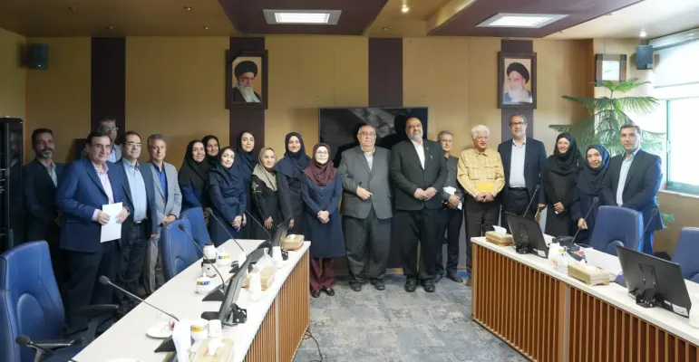 اعطای جایزه سال ۱۴۰۵ بنیاد البرز به پروفسور نضال صراف زادگان