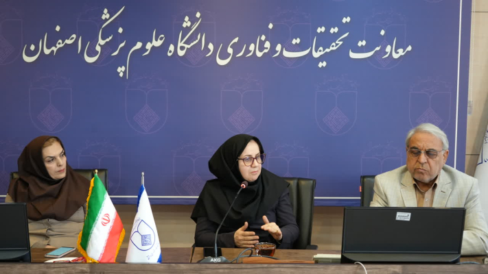 تأثیر فضای مجازی بر کودکان مبتلا به اختلال نقص توجه