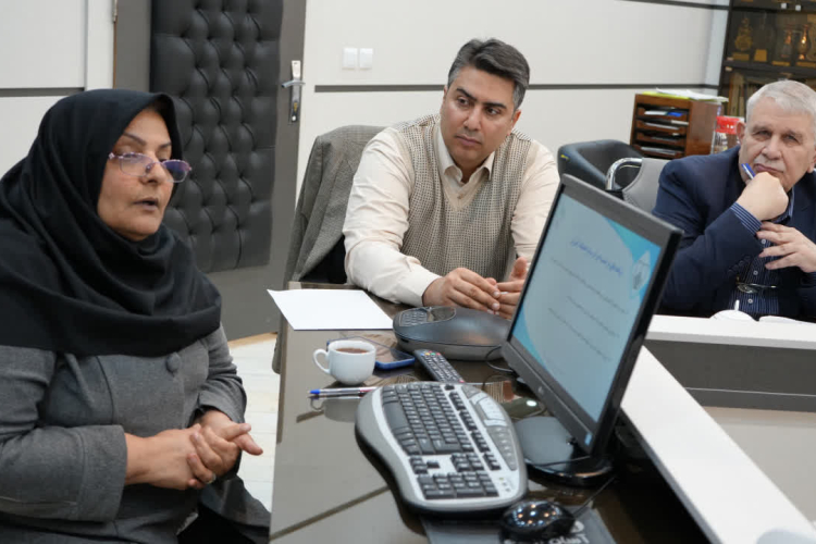 بازدید از مرکز تحقیقات آموزش علوم پزشکی