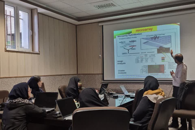 سیستم‌بیولوژی و آنالیز داده‌های بیان ژن با GEO